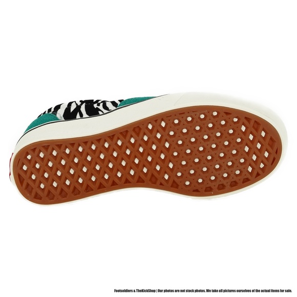 VANS COMFYCUSH ERA WOMEN'S SNEAKER (TIDEPOOL/TRUE WHITE) - Picture 6 of 7